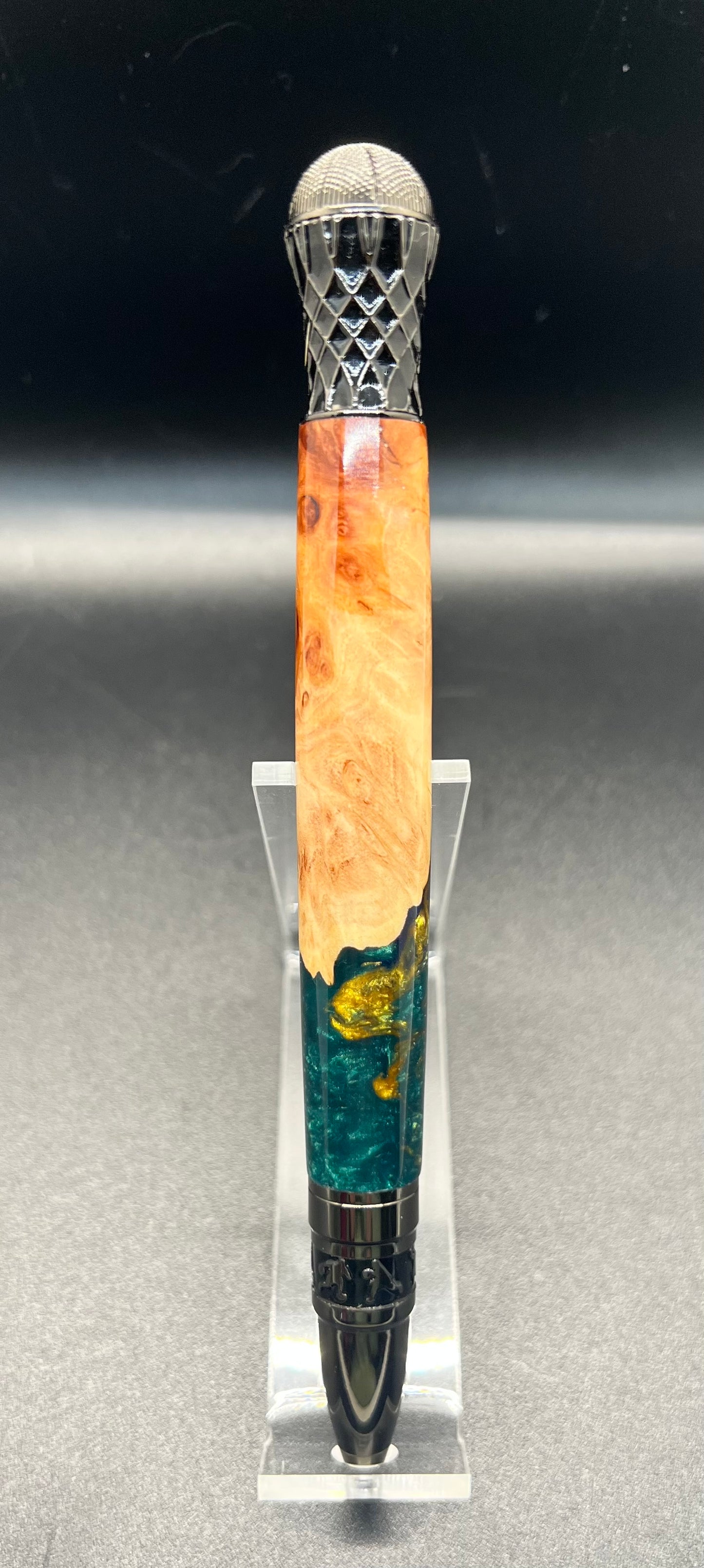 Basketball Twist Pen-Mallee Burl-Green and Gold resin