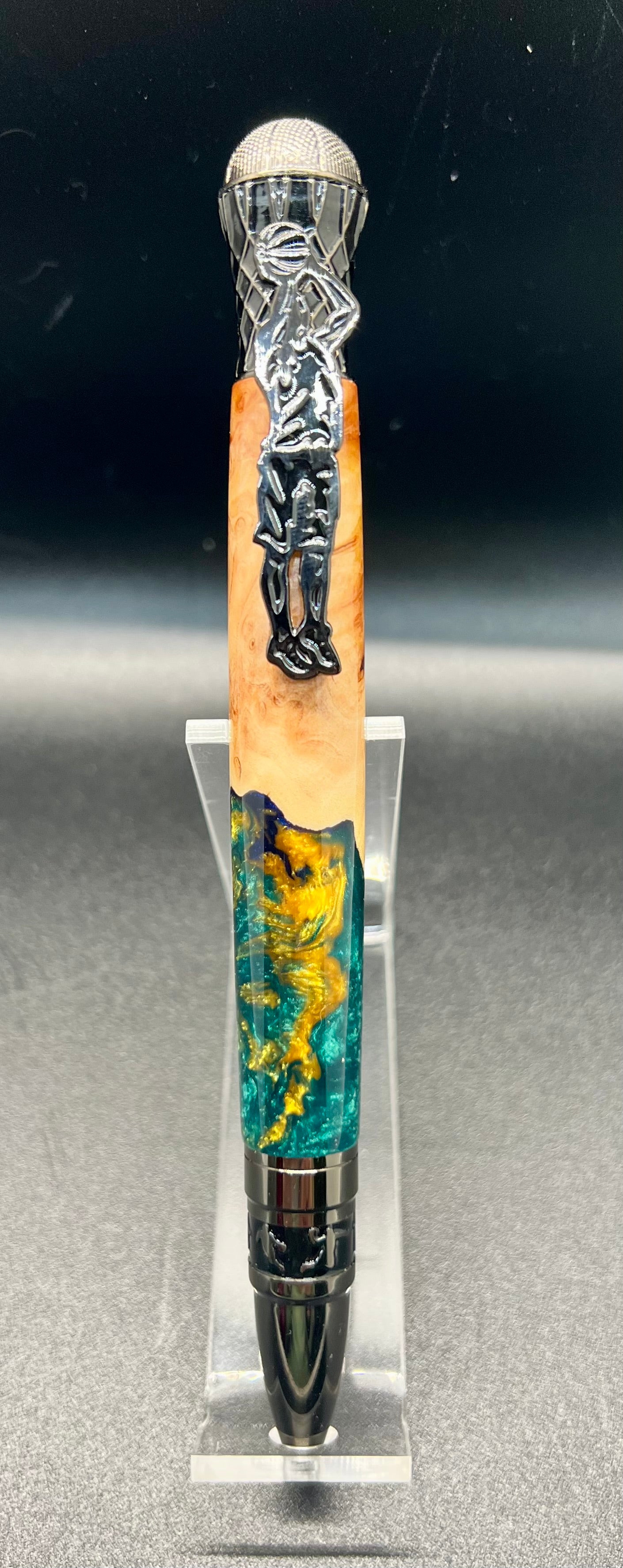 Basketball Twist Pen-Mallee Burl-Green and Gold resin