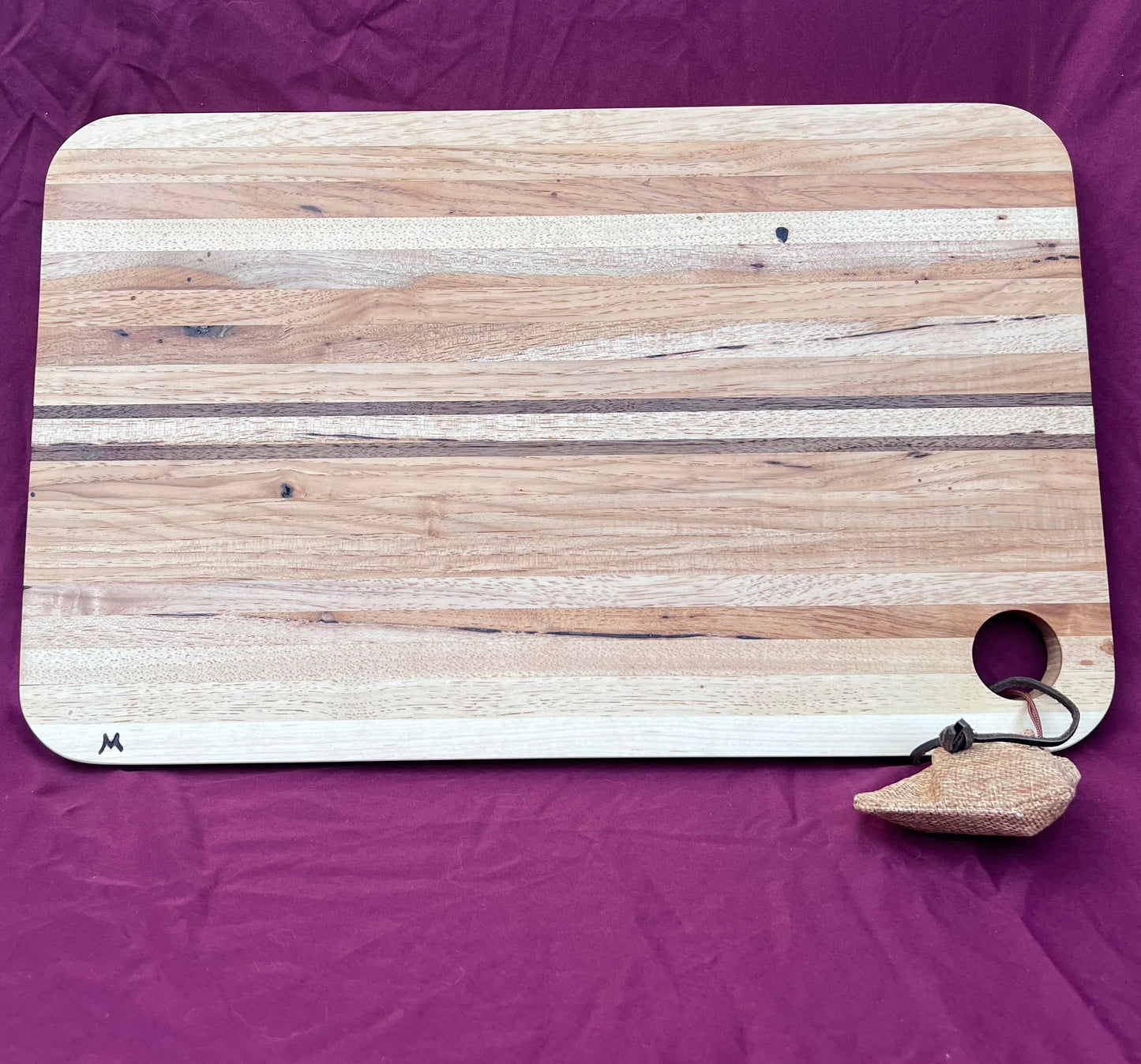 Charcuterie board Pecan & Walnut