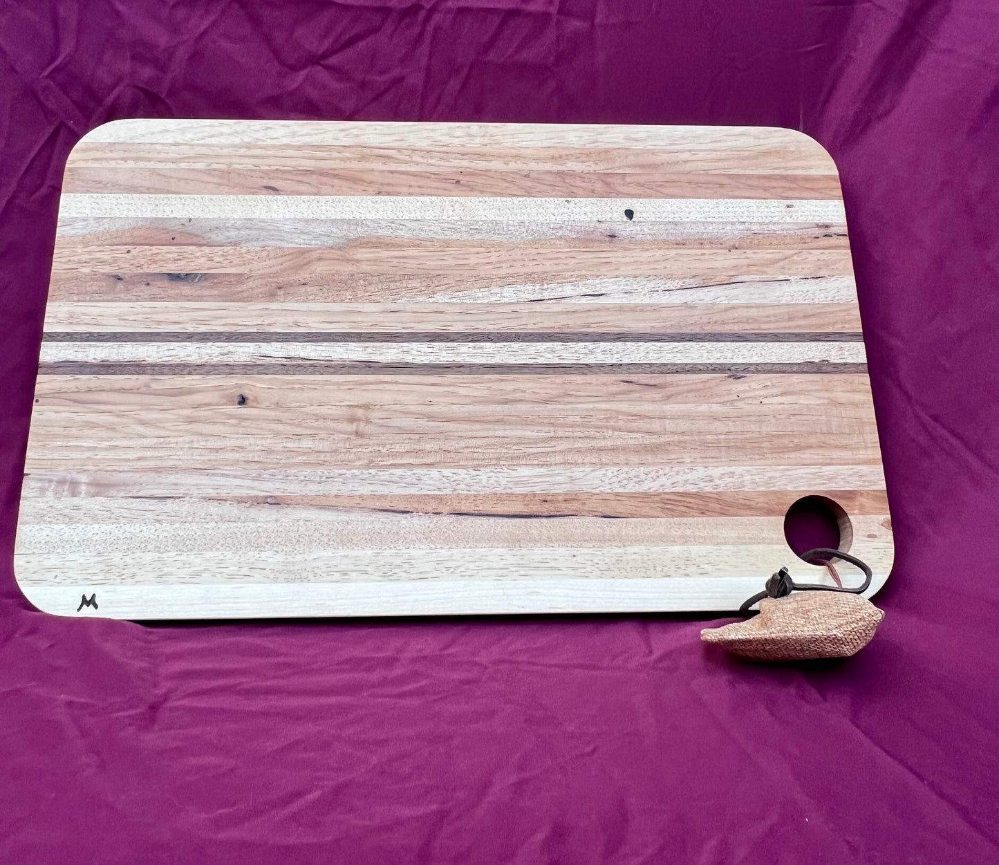Charcuterie board Pecan & Walnut