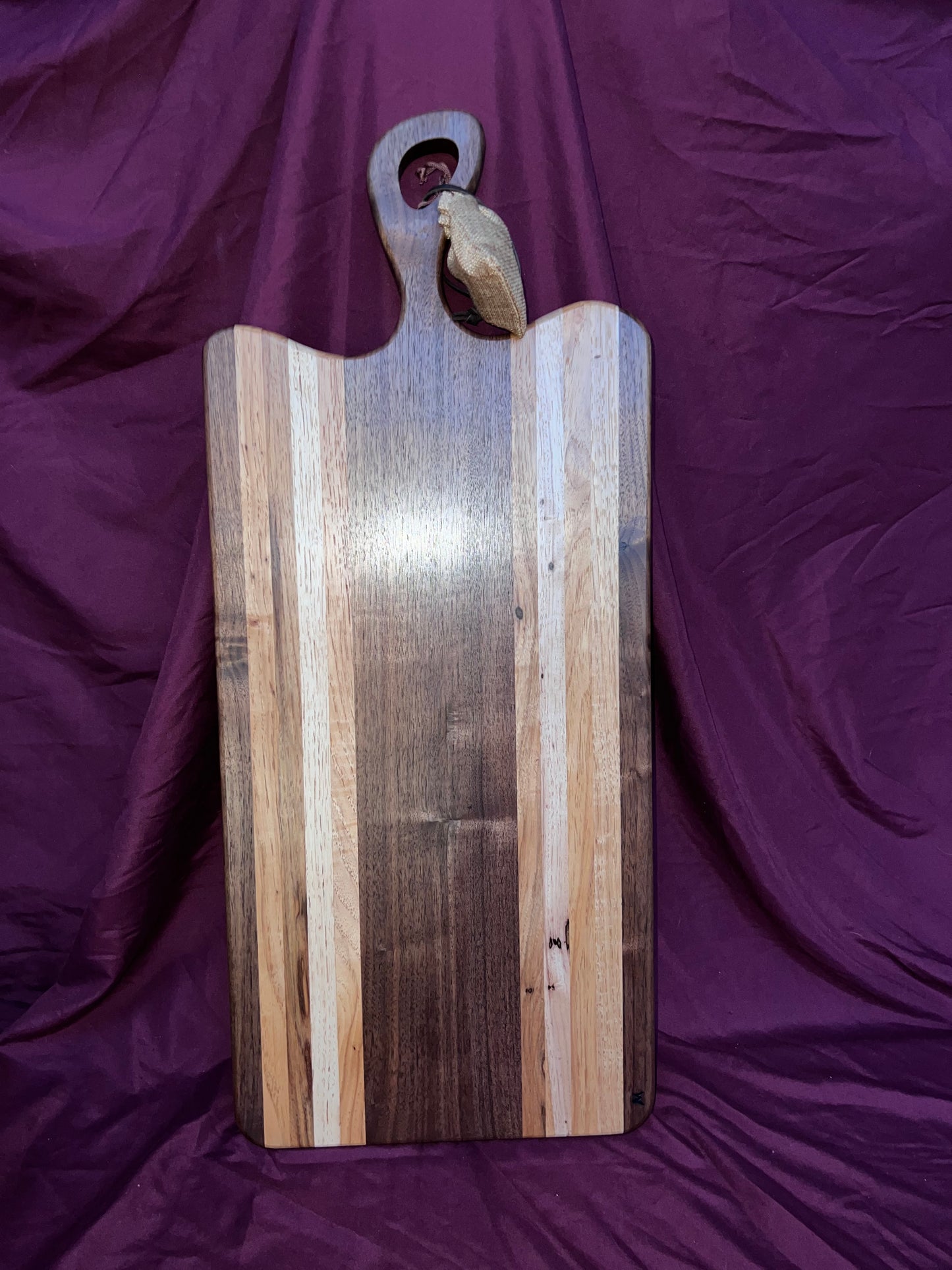 Charcuterie board Walnut & Pecan