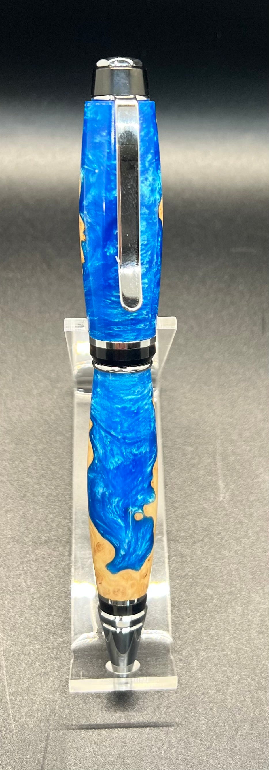 Ultra Cigar Twist Pen encased with Blue resin