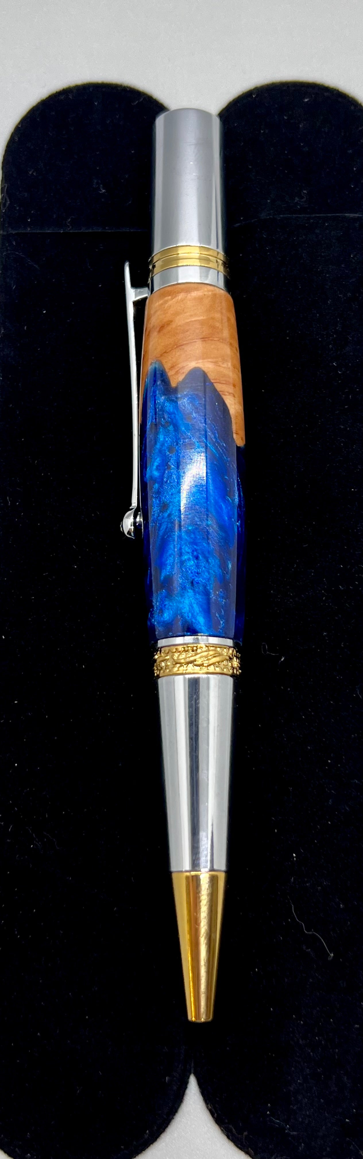 Majestic Squire Twist Pen in Gold and Chrome with Bimble Box Burl and Blue resin