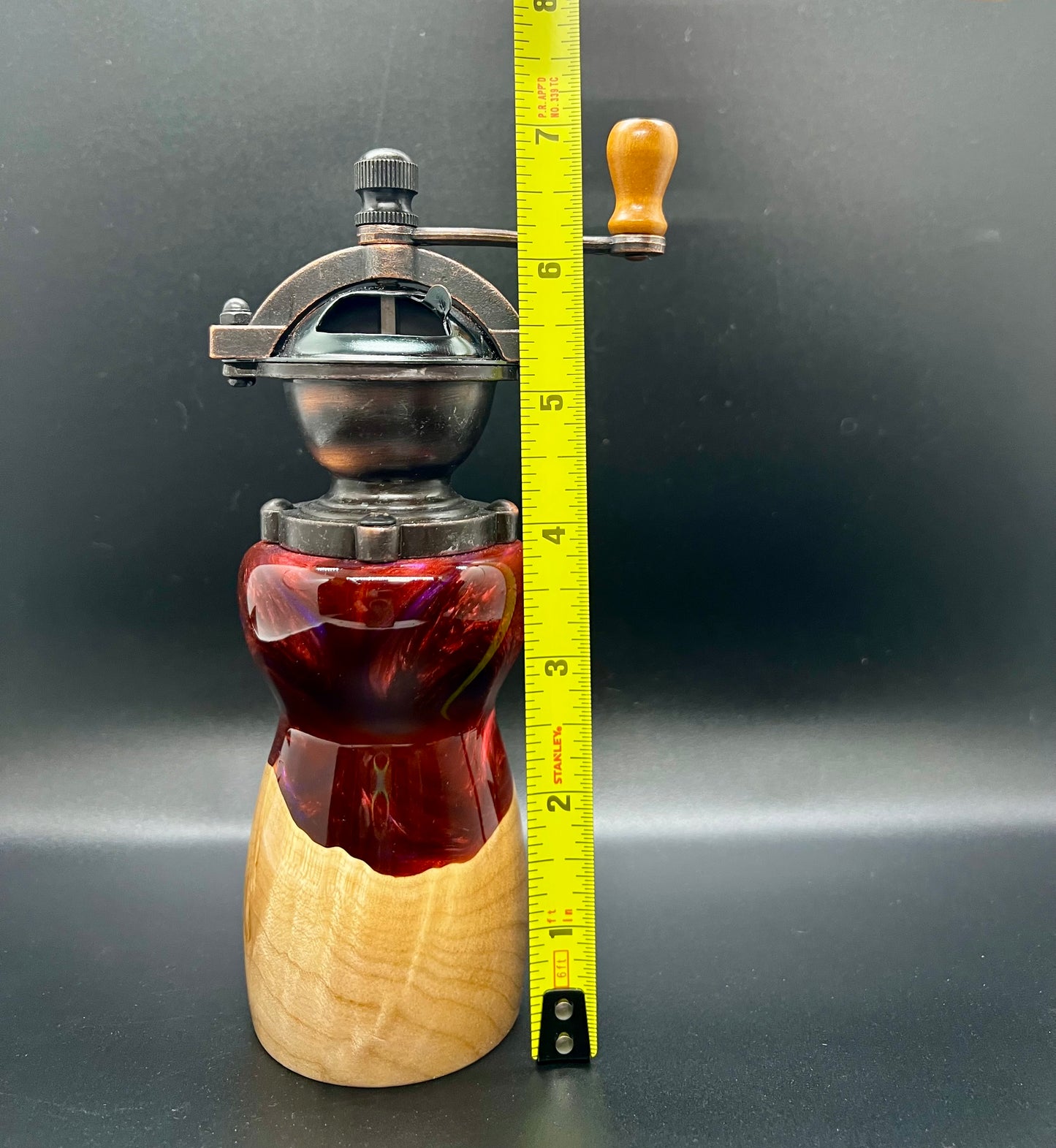 Antique Style Salt/Peppermill-Burl and Resin